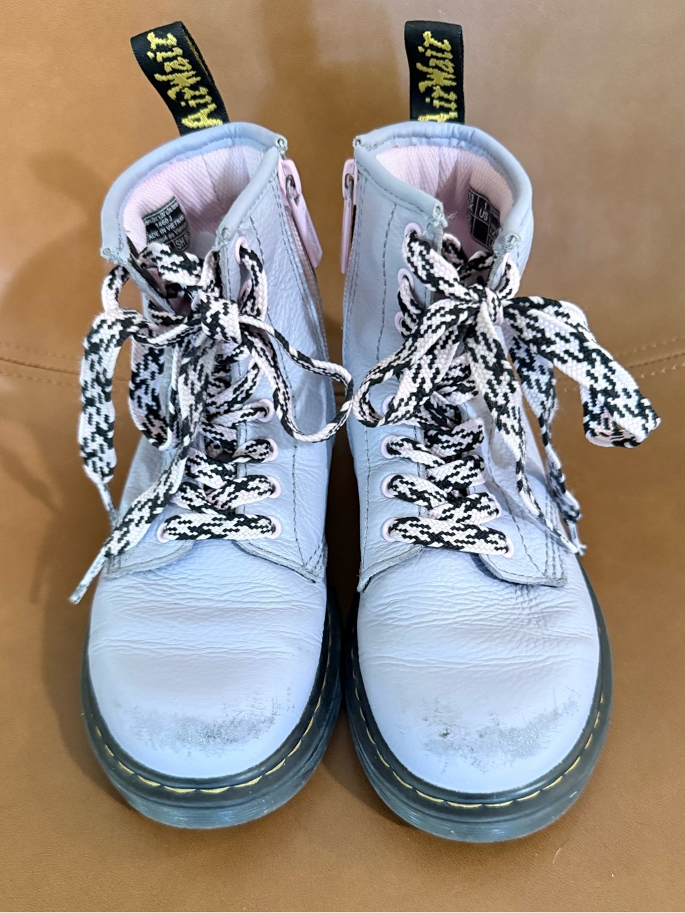 Dr. Martens Size 1 Light Lavender Leather Lace-Up Boots